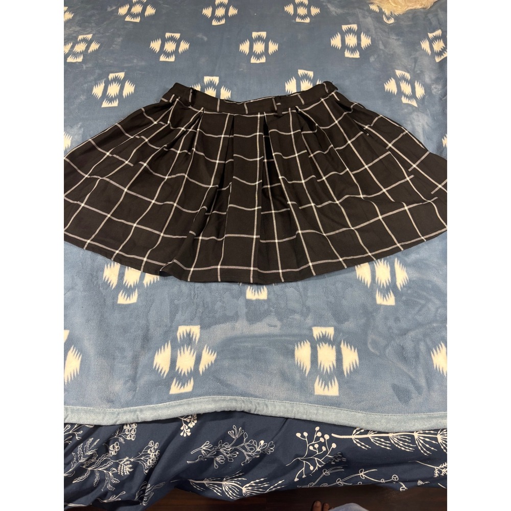 Hot Topic Black White Windowpane Grid Pleated Mini Skirt Large NWT